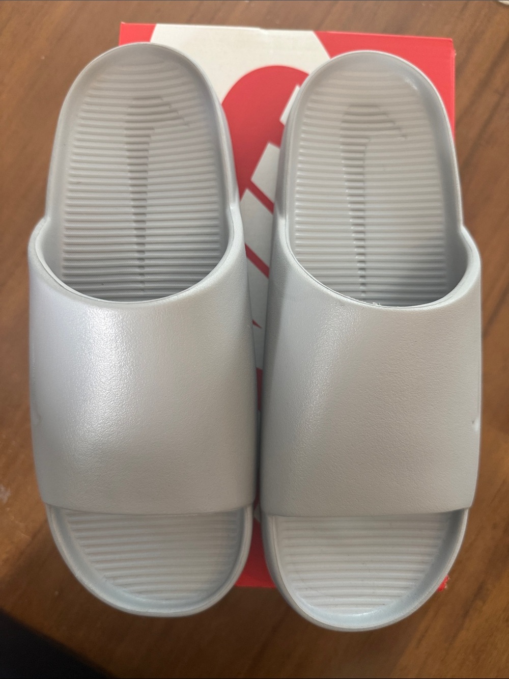 Nike Men’s  Calm Slide Sandals in Light Gray